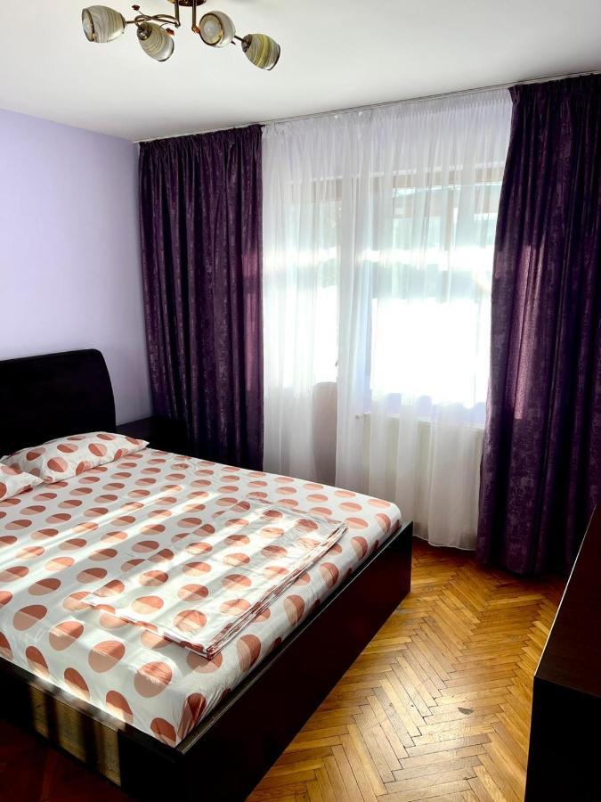 Royal Apartment Buzau Bagian luar foto